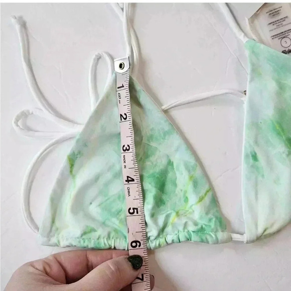 *Final Price* Good American Size 2/Medium NWT NEW Green Marble Tie Dye Swim Top - Picture 5 of 9